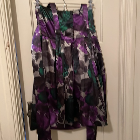 Halter top party dress - Picture 4 of 5